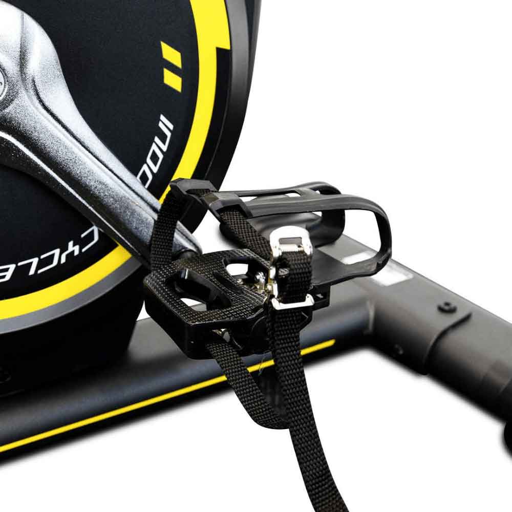 horizon gr7 spin bike pedal closeup